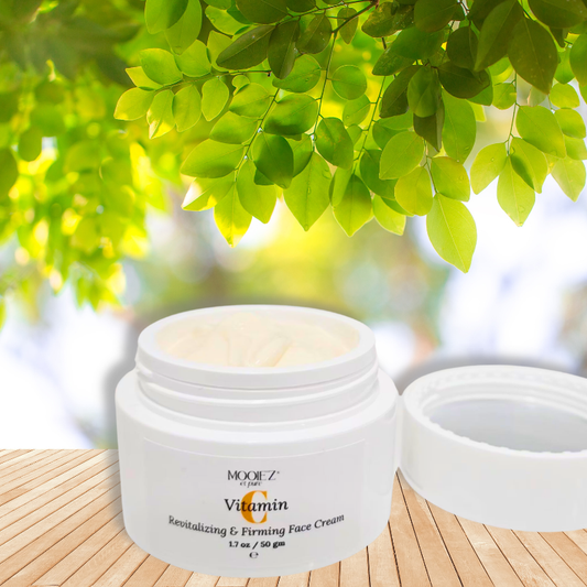VITAMIN C Revitalizing & Firming Face Cream