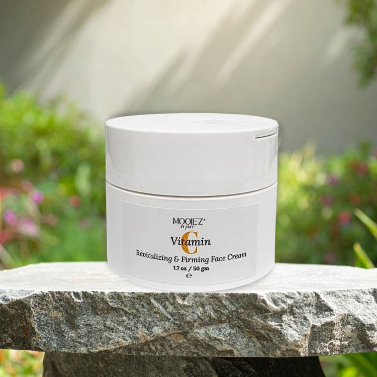 VITAMIN C Revitalizing & Firming Face Cream
