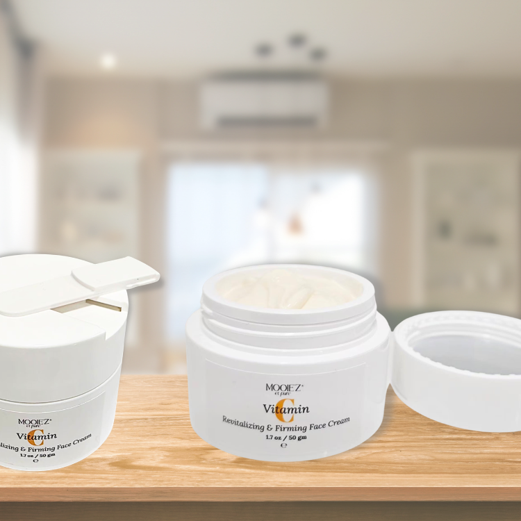 VITAMIN C Revitalizing & Firming Face Cream